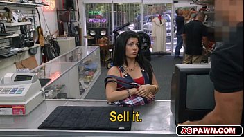 ⁣Lovely Sweet Hottie Babe Sucking It Hard