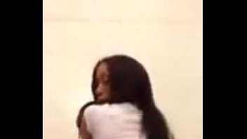 ⁣Dominicana Buenisiiiiima Bailando Dembow