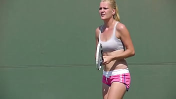 Hot And Beautiful Agnieszka Radwanska Practices Very Undressed