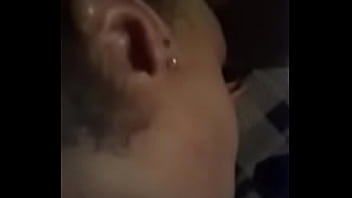 Moreno Barueri Ganhando Boquete Da Vizinha