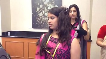 Hot Kannada Milf In Sleeveless Blouse And Navel Show