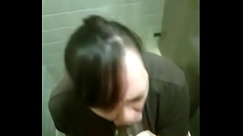 Milf Sucking On A Bbc