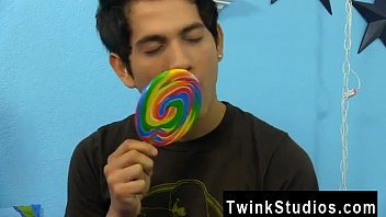 Hot Twink Scene Giovanni Lovell Is Snooping Around Conner Bradley'