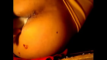 Enranbando A Bunda Da Gostosa Novinha