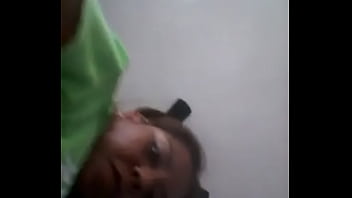 Le Fascina Masturbarse