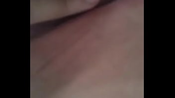 ⁣Asian Girl Showing Tight Pussy