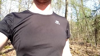 Un Petit Footing En For_t.