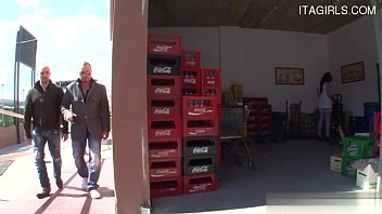 Horny Sperma Schlucken