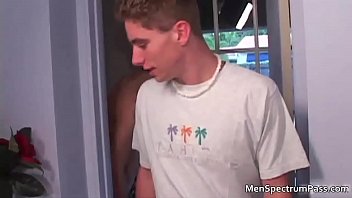 Two Cute Gay Dudes Have Fun Sucking Cock Gay Boys - anal, blowjob, suck, fuck, gay, gay-blowjob, penis-sucking - Video 5808568