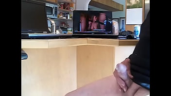 Cummlng To Shemale Vids