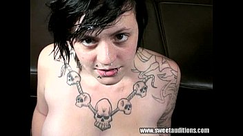 Chubby Punk Teen Betty Loves Eating Ass