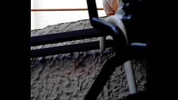 Espiando A Mi Vecina Lavando En Calzones