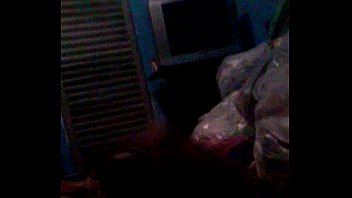 Novinho Gozando Na Cama