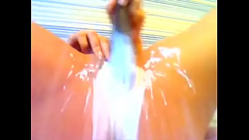 Babe On Webcam Squriting Loads