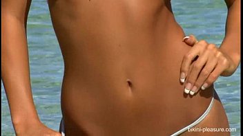 Sexy, Bikini, Babes - Sexy - 2025 - Passionate - Scene - Video 5830430