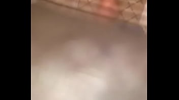 Mi Prima Bañandose - puta, prima - Video 5890627