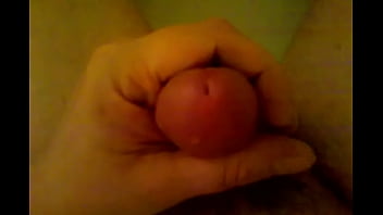 Amateur Masturbates
