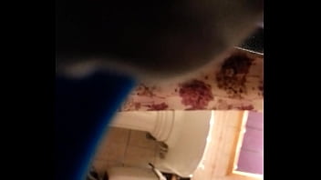 Espiando A Mi Hijastra