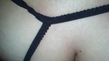 Se Talla Y Se La Mete Por El Culo