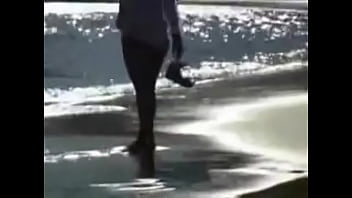 Morena Brasileira Rabuda Na Praia