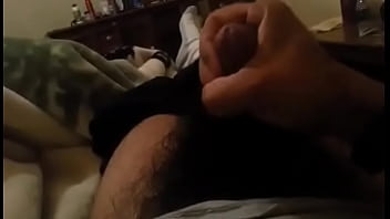 Julio Masturbándose Por Pensar En Mí