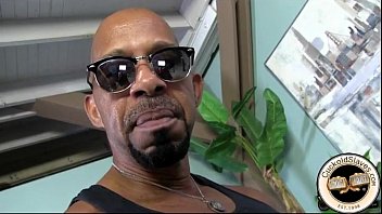 Massive Black Cock Destroys White Wifes Cunt