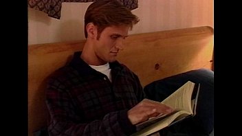 Pacific Sun - Voyuer - scene 2 - Gay