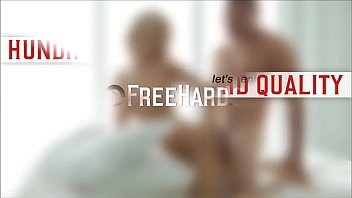 Bella Simon Public Sex Hd