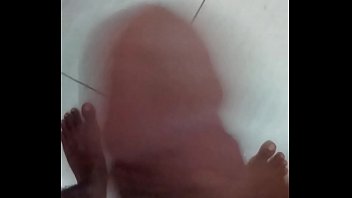 Eu Batendo Punheta E Gozando Assistindo Filme Porno