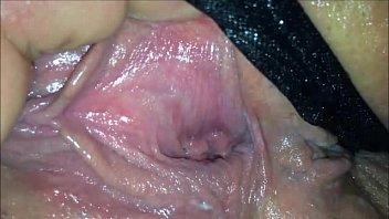 Milf Gets Her Creamy Pussy Fingered
