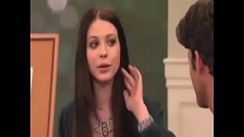 Trachtenberg Talks About Her Bum