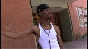 Black Muscular Dudes Fuck White Gay Boys 20