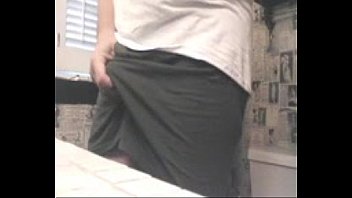 Pee: Holding And Pissing