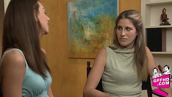 Sensual Lesbains 1030