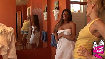 Sensual Lesbains 1070