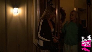 Sensual Lesbains 0523