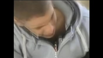 Amigo Acorda O Outro Para Uma Foda Usa