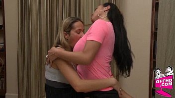 Sensual Lesbains 0425