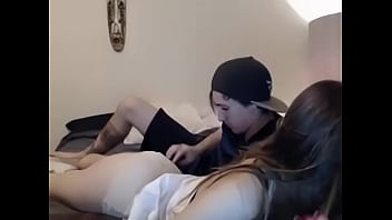 Teens Know How To Have Great Time - Camgirls99.com