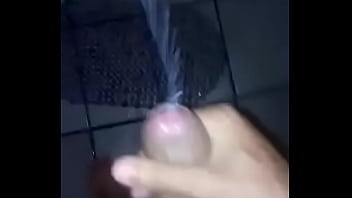 Novinho Gozando Muito - gay, pauzao - Video 5771593
