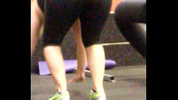 Thick Pawg In Black Leggins That Ass Jiggales