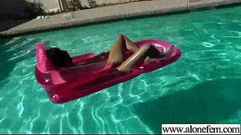 Alone Girl Play With Things As Sex Toys Movie-18