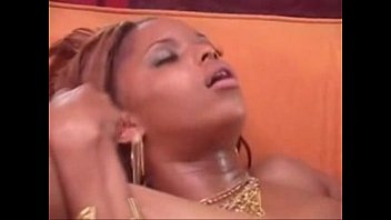 Negra Do Rabão Dando Aula