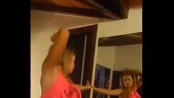 Que, Bien, Baila - Unknown - 2025 - Amazing - Experience - Video 5517319