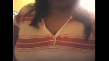 Aidee Muestra Los Pechos