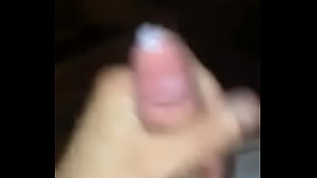 Hung 18 Yr Old Quick Cum Shot