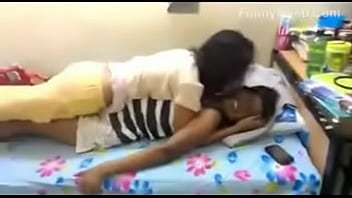 Little Desi Girls Enjoy In Hoatel