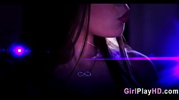 Lesbians in heat 0402