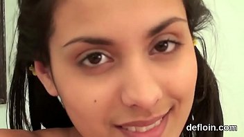 Defloration Of Sweet Teen Wet Twat And Pleasuring