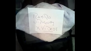 Uruguayo En El Baño